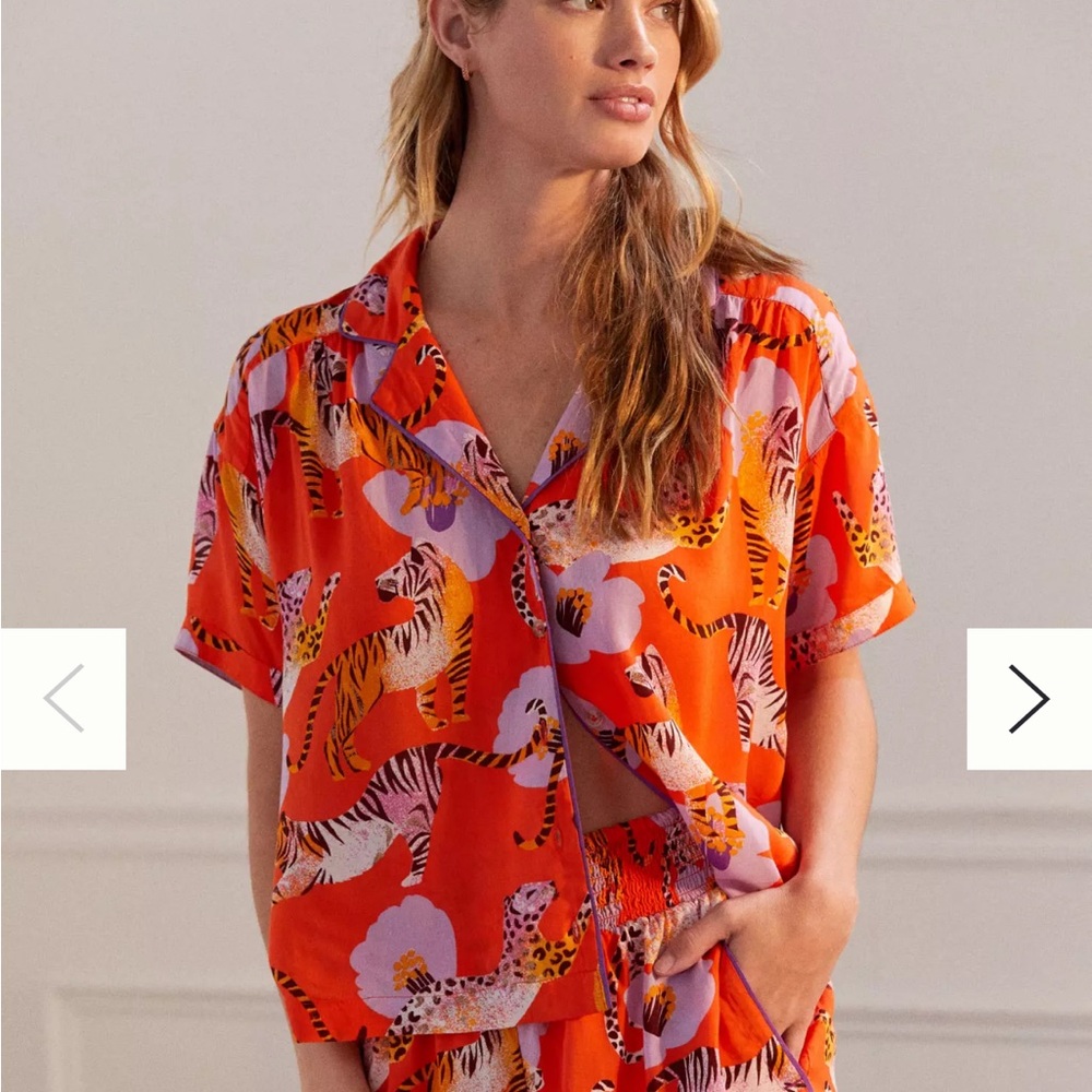 Anthropologie Vibrant Orange Floral & Tiger-Print Short PJ Top